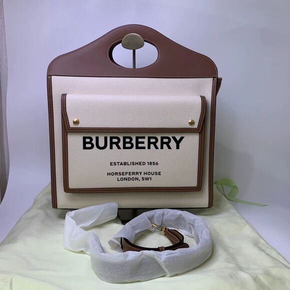 BURBERRY Handbags - Burberry Women Pre-Loved Bag Brand New Condition